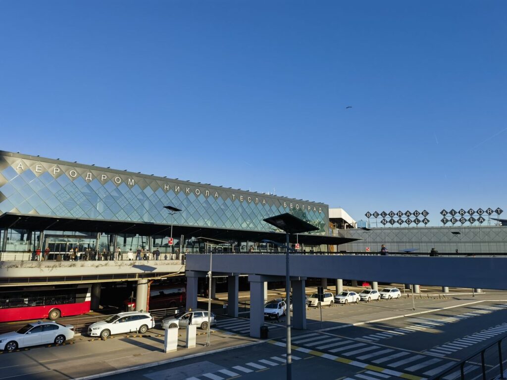 terminal airport belgrade
